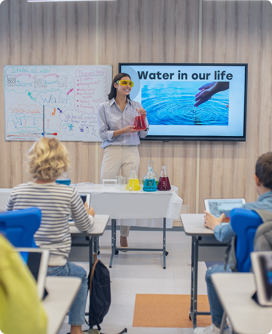 Lớp học tại học viện